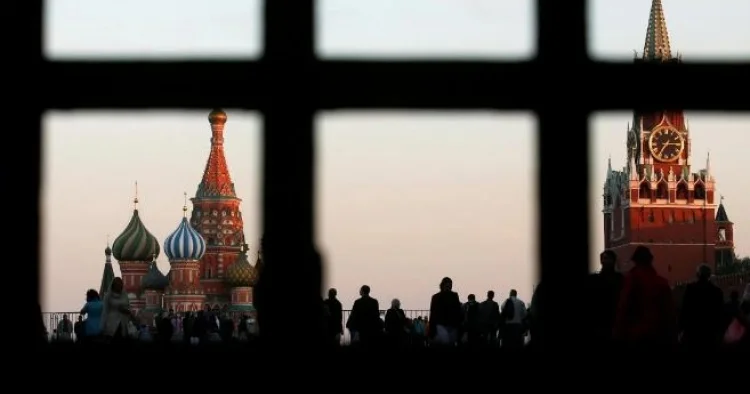 Kremlin yeni taktikası və ya dezinformasiya ilə danışıqlara zərbə