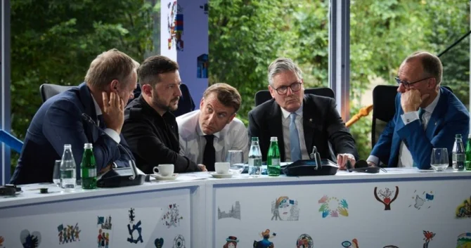 Avropalılar Zelenskiyə: “Trampla ehtiyatlı davran”