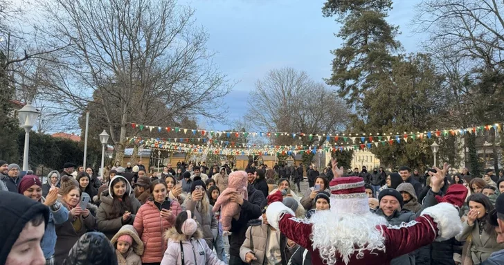 Праздничная атмосфера и музыка: в Шуше отметили 31 декабря