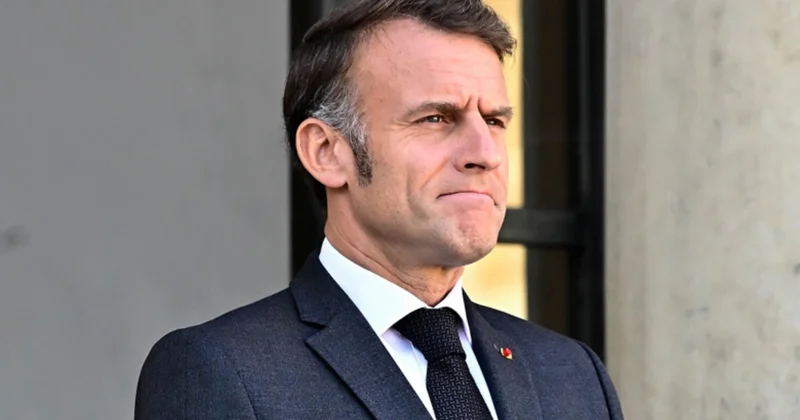 Makron Bricit Bardonun dəfninə dəvət olunmadı