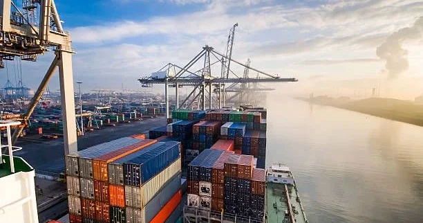 От логистики к финтеху: как Средний коридор может изменить экономическое сотрудничество в регионе