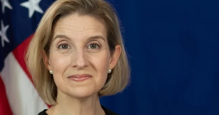 Временный поверенный в делах США в Баку поздравила азербайджанский народ